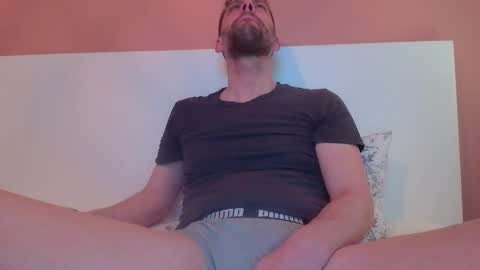 Snapshot of bigonefr chatting on 30, 3, 2026 Sexy Rem online show from 30, 3, 2026