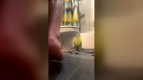 bigskinnyboyshh online show from 6, 3, 2026