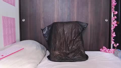 laura online show from 10, 12, 2024