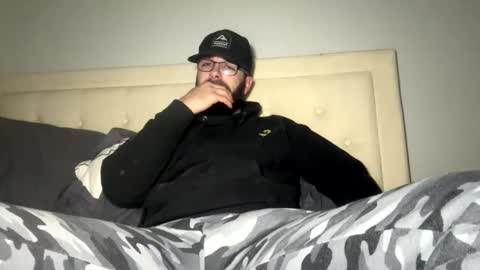 Snapshot of bigstrokes76 chatting on 28, 3, 2026 bigstrokes76 online show from 28, 3, 2026