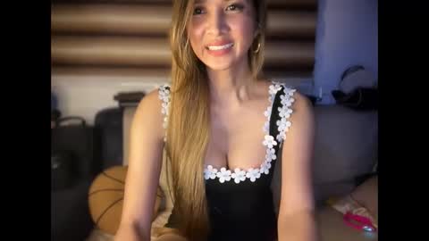 Yna     online show from 11, 2, 2026