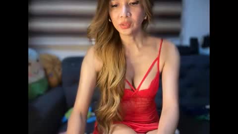 Snapshot of bigsurprise4u chatting on 5, 4, 2026 Yna online show from 5, 4, 2026