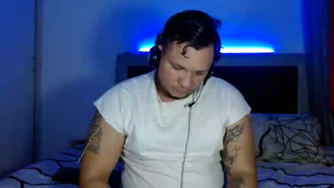 Snapshot of bigthick_blackcock chatting on 18, 6, 2026 MANUEL online show from 18, 6, 2026