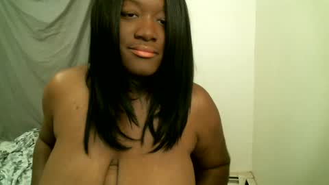 Bigtitscassie online show from 15, 6, 2026