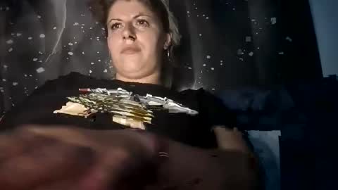 bigtitslala online show from 24, 10, 2025