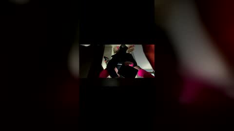 Snapshot of bigtxsissy chatting on 4, 3, 2026 bigtxsissy online show from 4, 3, 2026