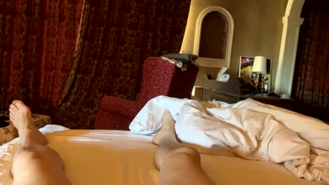 Snapshot of bigukphallus chatting on 3, 12, 2024 bigukphallus online show from 3, 12, 2024