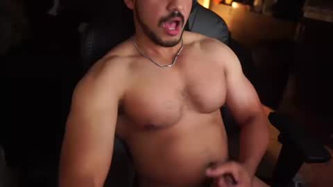 Snapshot of bigzz1 chatting on 16, 10, 2025 Valleyguy818 online show from 16, 10, 2025
