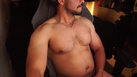 Snapshot of bigzz1 chatting on 22, 10, 2025 Valleyguy818 online show from 22, 10, 2025