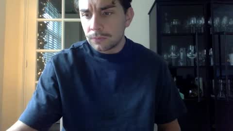 Snapshot of bikdig1 chatting on 15, 12, 2024 bikdig1 online show from 15, 12, 2024