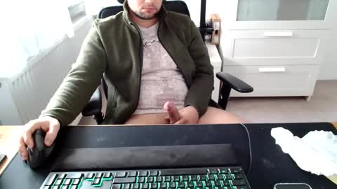 biker4ever90 online show from 4, 12, 2024