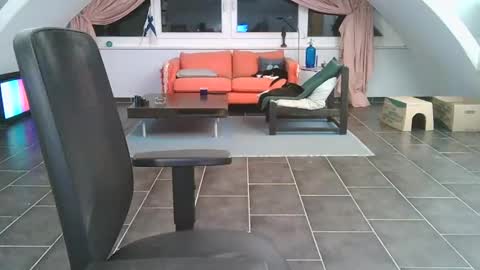 bikertom1988 online show from 21, 12, 2024