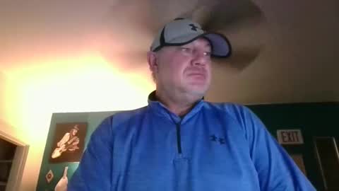 Snapshot of billjames55 chatting on 12, 4, 2026 billjames55 online show from 12, 4, 2026