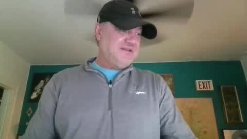 Snapshot of billjames55 chatting on 20, 4, 2026 billjames55 online show from 20, 4, 2026