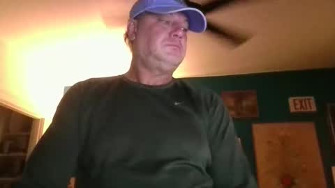 Snapshot of billjames55 chatting on 9, 5, 2026 billjames55 online show from 9, 5, 2026
