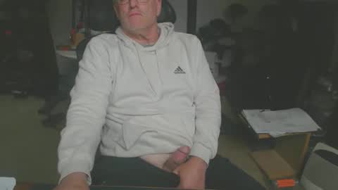 Snapshot of billp750876 chatting on 24, 5, 2026 billp750876 online show from 24, 5, 2026