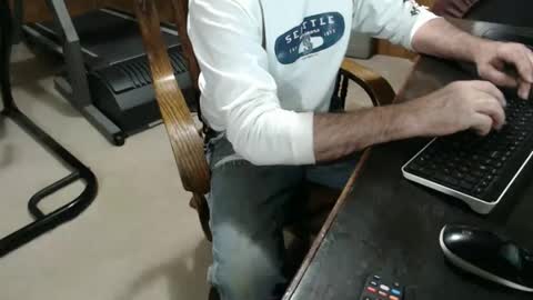 Snapshot of billy471 chatting on 8, 3, 2025 billy471 online show from 8, 3, 2025