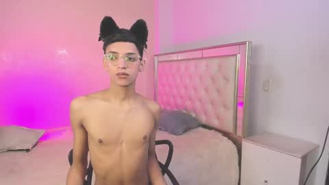 Sam online show from 19, 9, 2025