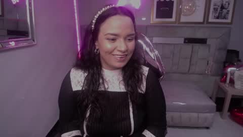 Live 1000pm 600am COLOMBIAN HOUR online show from 25, 2, 2025