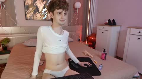 Bimbo boy online show from 24, 5, 2026