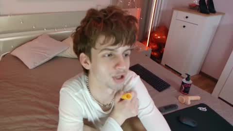 Snapshot of bimbo_boy_ chatting on 29, 5, 2026 Bimbo boy online show from 29, 5, 2026