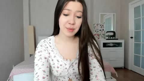 Snapshot of bina_mima chatting on 18, 4, 2026 bina_mima online show from 18, 4, 2026