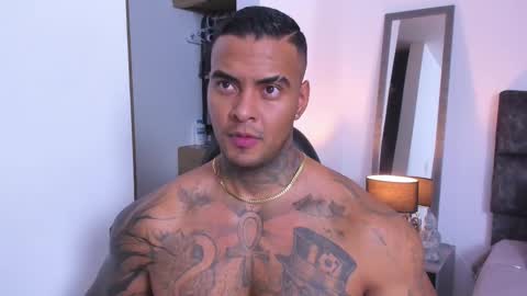 dariux john online show from 21, 12, 2024