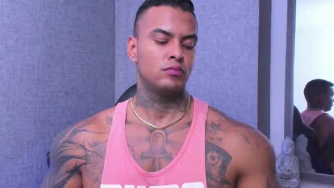 dariux john online show from 23, 1, 2025