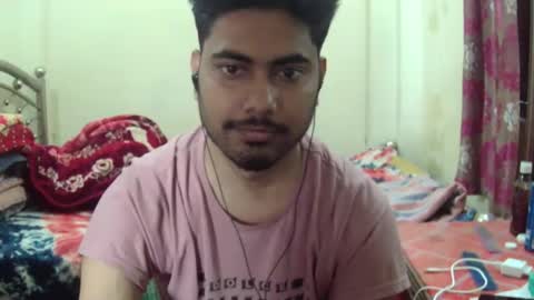 Snapshot of birbikrom104 chatting on 21, 4, 2026 birbikrom104 online show from 21, 4, 2026