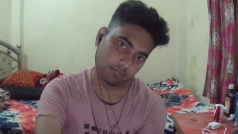 Snapshot of birbikrom104 chatting on 30, 4, 2026 birbikrom104 online show from 30, 4, 2026