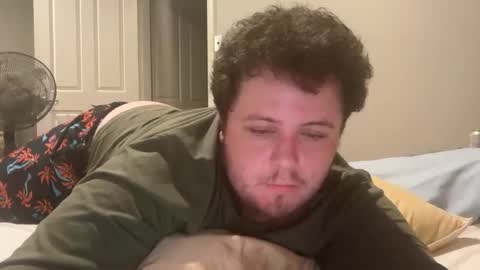 Snapshot of bisexualchubbyboy chatting on 2, 2, 2025 james online show from 2, 2, 2025