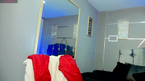  ..  .. online show from 2, 2, 2025