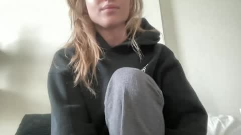 Snapshot of bitemebitcch chatting on 24, 7, 2026 bitemebitcch online show from 24, 7, 2026