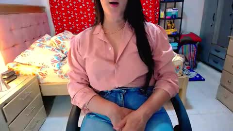 Snapshot of bittermomxxx chatting on 11, 4, 2026 bittermomxxx online show from 11, 4, 2026