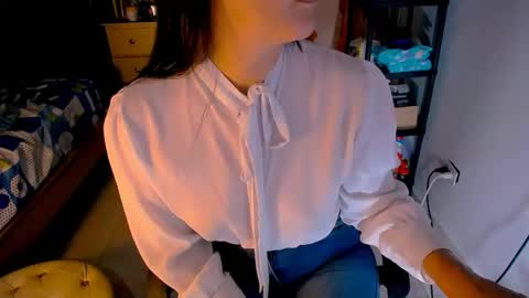 Snapshot of bittermomxxx chatting on 25, 4, 2026 bittermomxxx online show from 25, 4, 2026