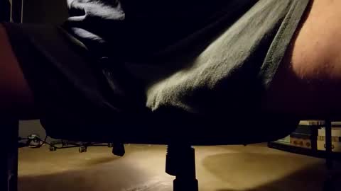 Snapshot of bkupsguy chatting on 12, 1, 2025 bkupsguy online show from 12, 1, 2025