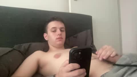 Snapshot of bl692005 chatting on 12, 3, 2025 bl692005 online show from 12, 3, 2025