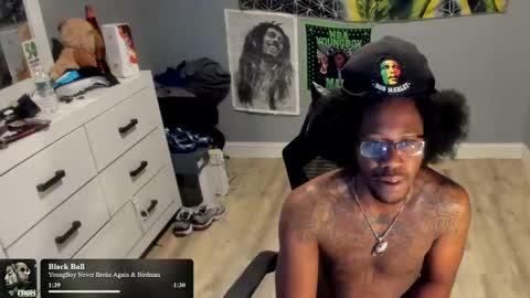 Plant Base Streamers From Pennsylvania online show from 3, 11, 2025