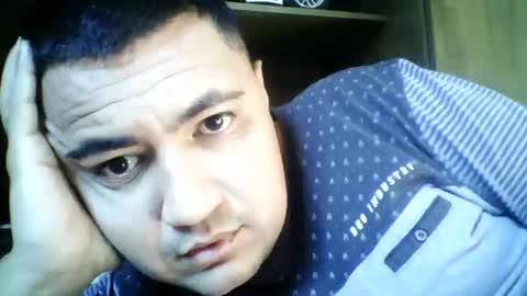 black974430 online show from 1, 11, 2025