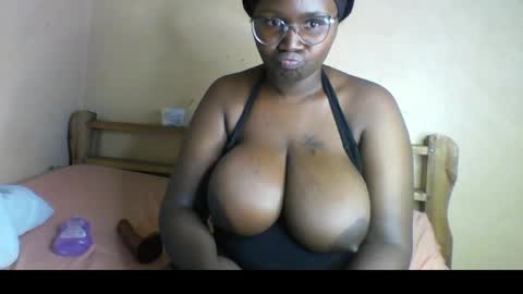 Snapshot of black_amor chatting on 7, 8, 2026 black_amor online show from 7, 8, 2026