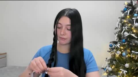 Snapshot of black_berry_bla_ck chatting on 10, 12, 2024 black_berry_bla_ck online show from 10, 12, 2024