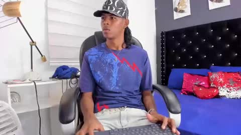 boy online show from 20, 2, 2025