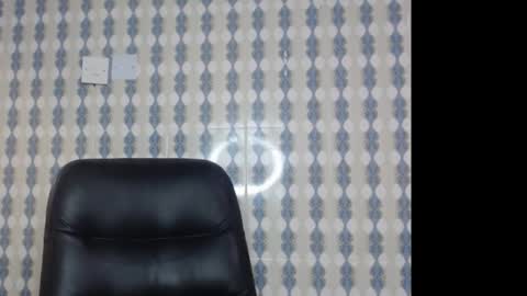 Snapshot of black_choco13 chatting on 12, 11, 2025 mercy online show from 12, 11, 2025