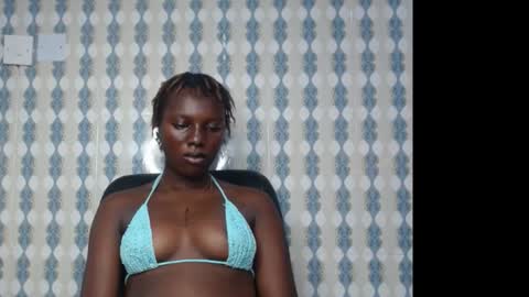 Snapshot of black_choco13 chatting on 20, 11, 2025 mercy online show from 20, 11, 2025