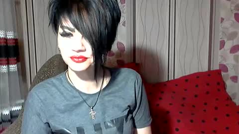 black_hot_01 online show from 3, 12, 2024