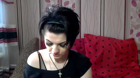 black_hot_01 online show from 15, 1, 2025