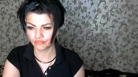 black_hot_01 online show from 2, 10, 2025