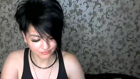 black_hot_01 online show from 17, 10, 2025