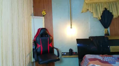 black_king_241 online show from 13, 4, 2026