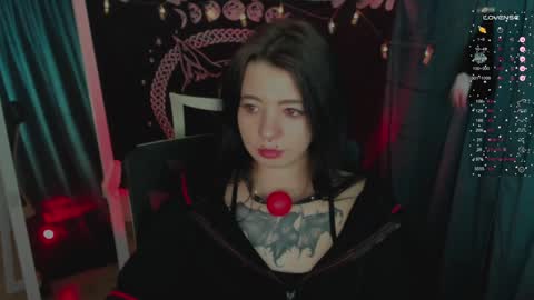  Black Kittie    Wednesday - 1300 - 1900 GMT help me get 100 thumbs up online show from 26, 12, 2024